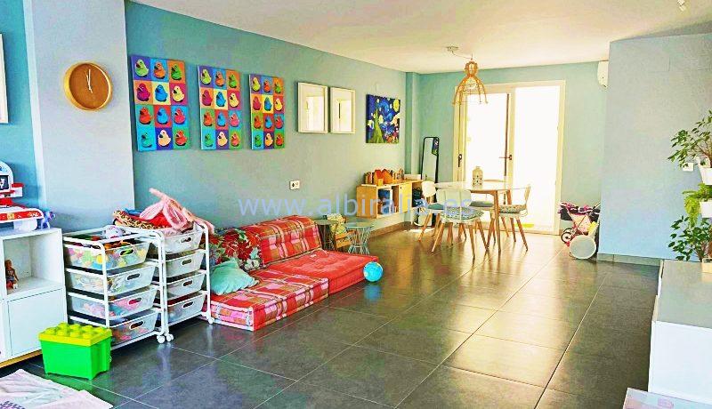 Villa norsk standart langtidsleie sentralt Albir havutsikt