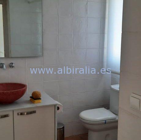 Bathroom 1 urb Belmonte Den Norske Skole Alfaz