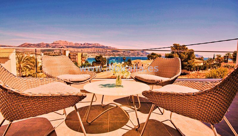 Moderne villa til langtidsleie i Albir 1