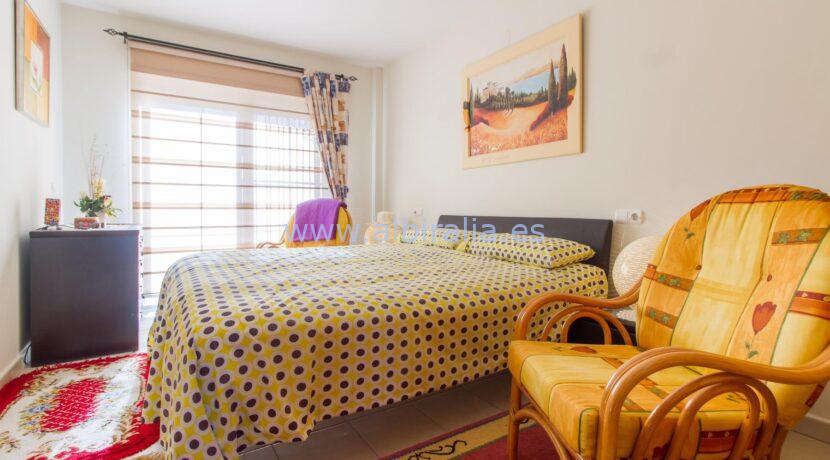 kveldsol på stranda i albir eiendom til salgs