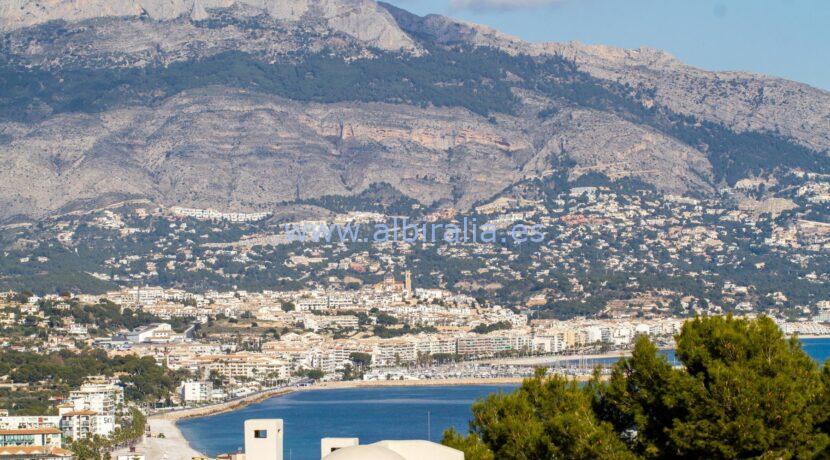 panoramic views of sierra helada from the terrace of this investment property