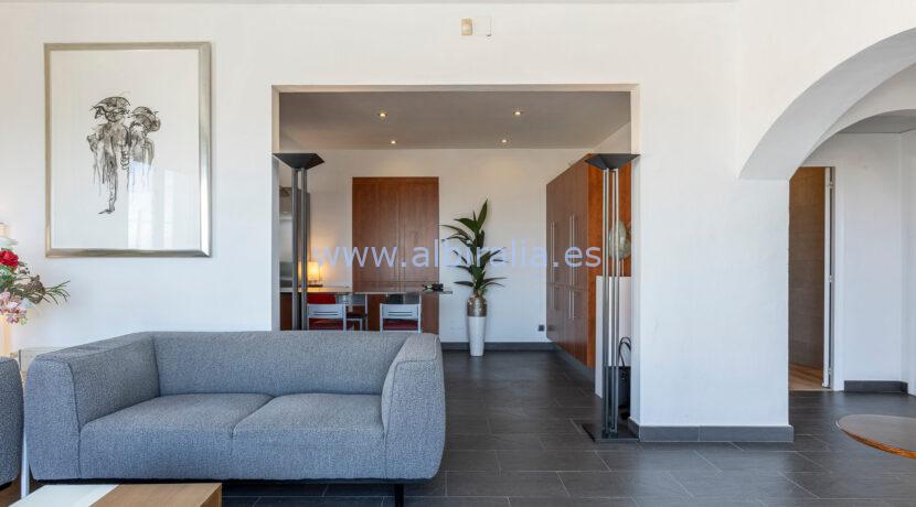 Spanish Mediterranean villa with music studio space for sale