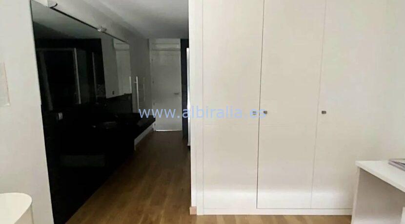 Spacious and modern property for long term rent in Albir Albiralia