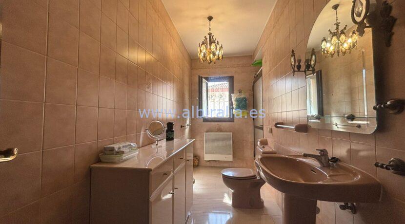 villa for sale near Sierra Bernia international school in Alfaz del Pi Alicante