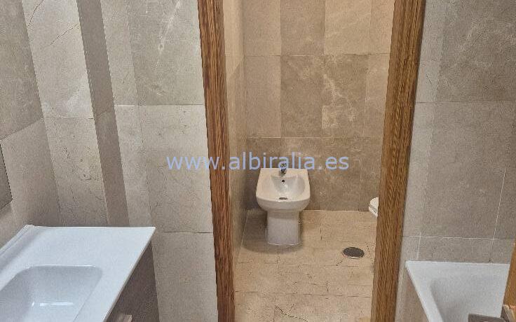 Prime location apartment El Albir steps from beach rental investment Spain