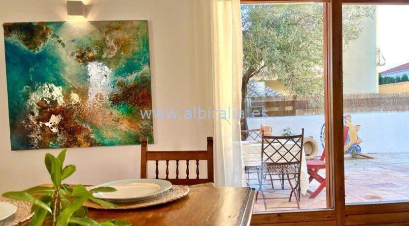 house close to norwegian school Belmonte